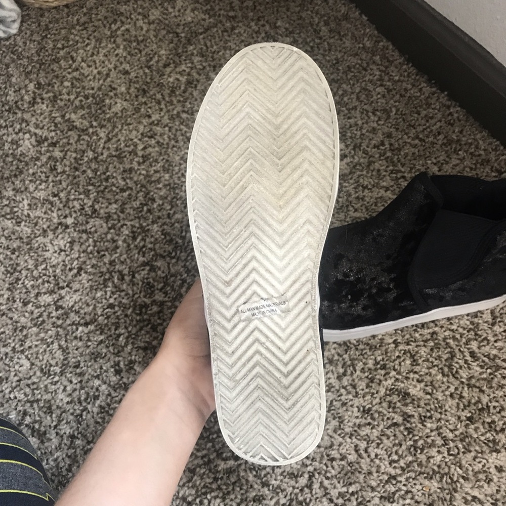 LF “Report” Suede Sneakers - Picture 2 of 3